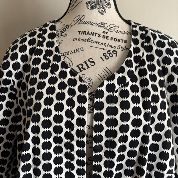 Dressbarn Geometric Print Blazer - Black & White, Size 3X - Picture 3 of 8